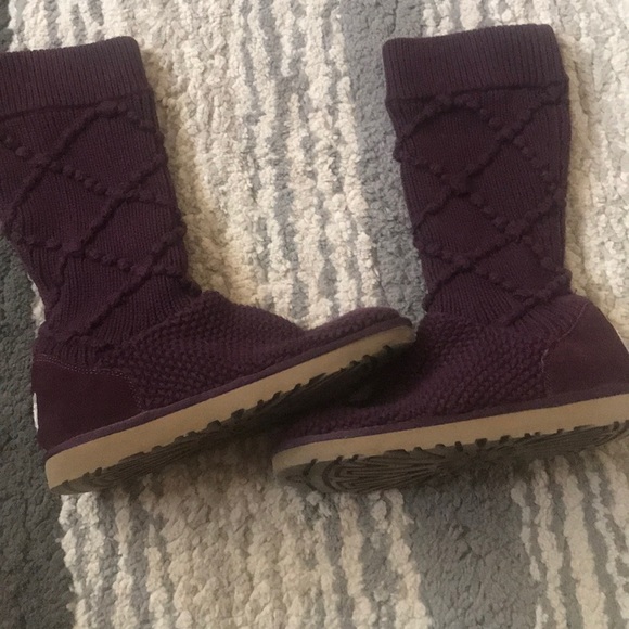UGG Shoes - UGG knit boots